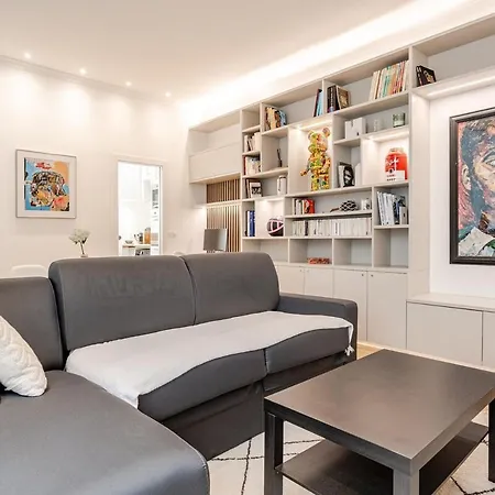 アパート Montorgueil パリ